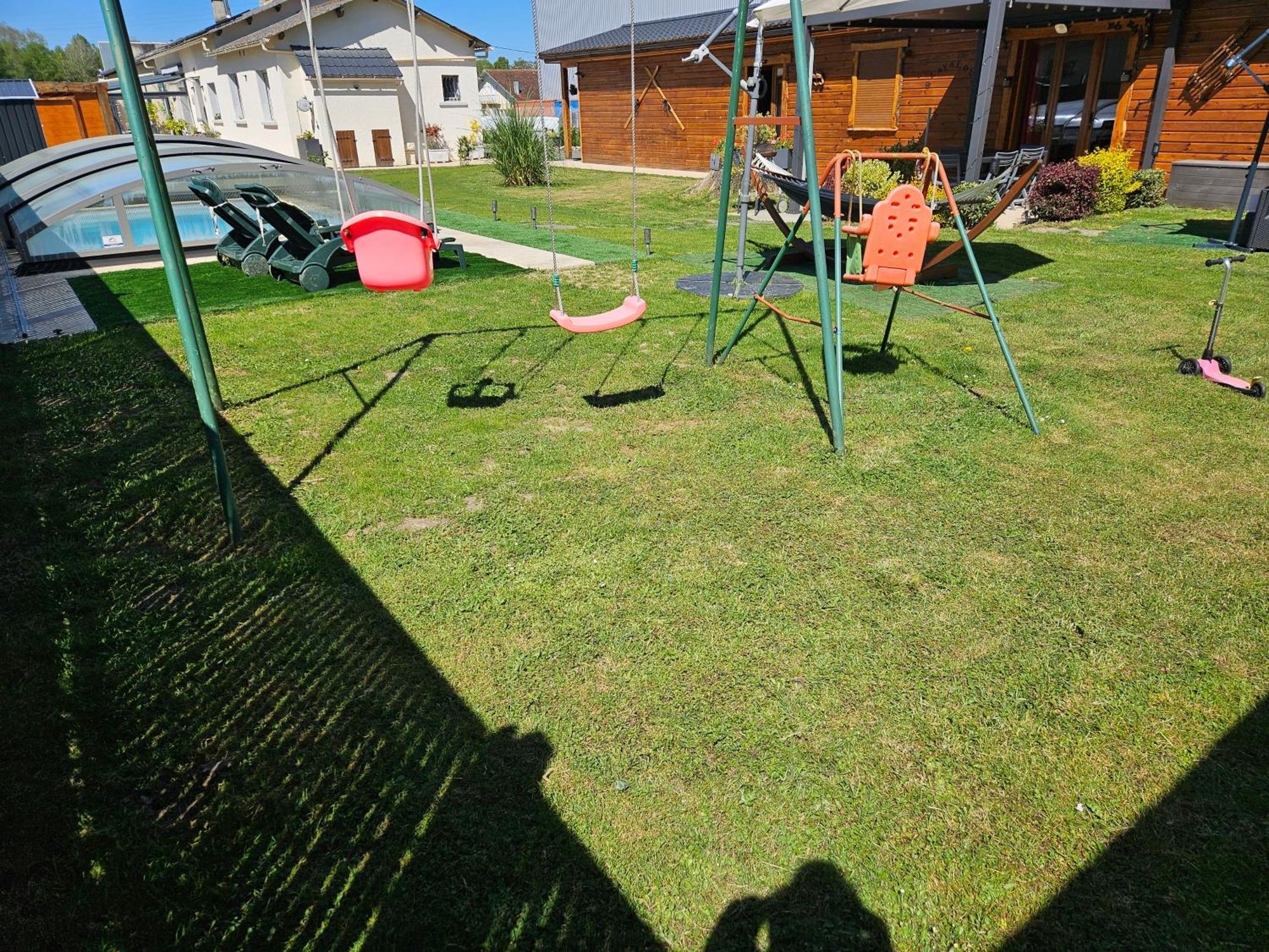 Chez Lavalou Gite 4* Chaleureux En Bois Lannemezan Exterior photo
